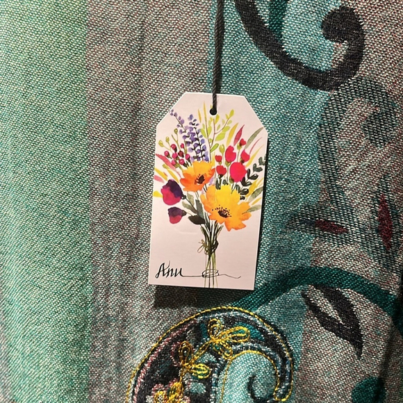 Small medium new with tags kimono in Mallard teal colored, saffron silk - Picture 8 of 8